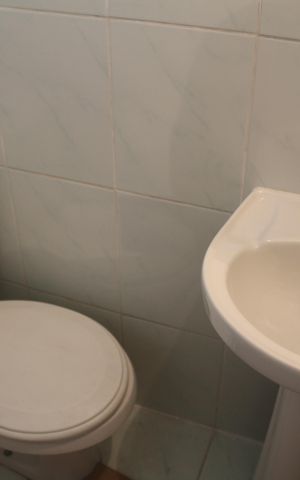 Casa à venda com 113m², 2 quartos e 3 vagasBanheiro 1