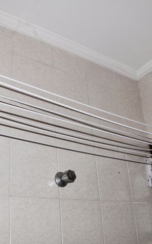 Casa à venda com 350m², 4 quartos e 3 vagas Casa à venda com 350m², 4 quartos e 3 vagas Área de Serviço