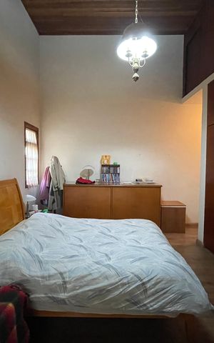 Casa à venda com 410m², 3 quartos e 8 vagasQuarto 2