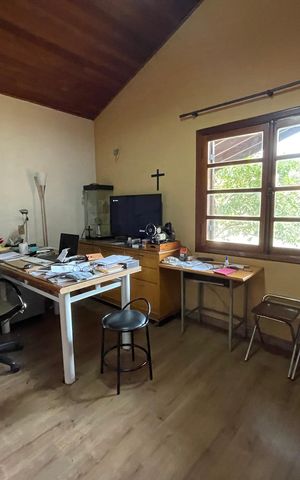 Casa à venda com 410m², 3 quartos e 8 vagasQuarto 2