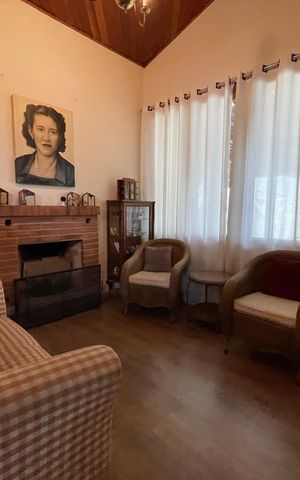 Casa à venda com 410m², 3 quartos e 8 vagasSala 2