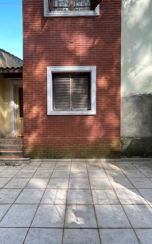 Casa à venda com 410m², 3 quartos e 8 vagasQuintal