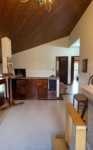 Casa à venda com 410m², 3 quartos e 8 vagasSala 5