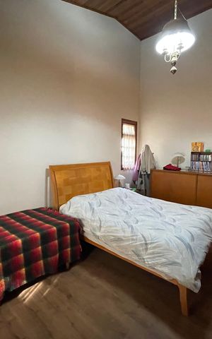 Casa à venda com 410m², 3 quartos e 8 vagasQuarto 3