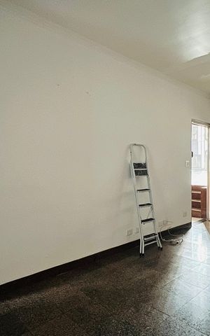 Casa para alugar com 281m², 3 quartos e 2 vagasSala
