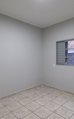 Casa para alugar com 442m², 3 quartos e 1 vagaQuarto  2