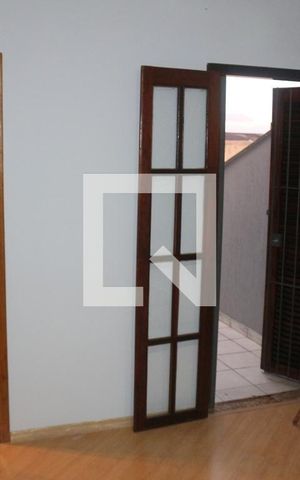 Casa à venda com 223m², 2 quartos e 3 vagas