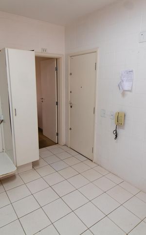 Apartamento à venda com 450m², 6 quartos e 3 vagas Apartamento à venda com 450m², 6 quartos e 3 vagasCozinha