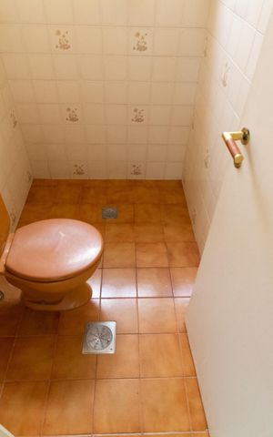 Apartamento à venda com 450m², 6 quartos e 3 vagas Apartamento à venda com 450m², 6 quartos e 3 vagasBanheiro de Serviço
