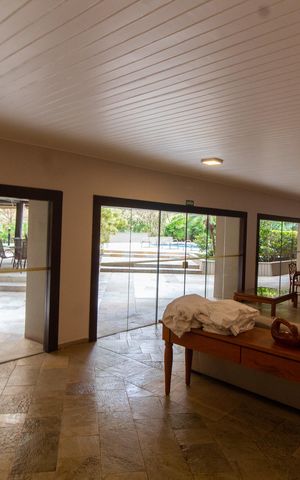 Apartamento à venda com 450m², 6 quartos e 3 vagas Apartamento à venda com 450m², 6 quartos e 3 vagasÁrea comum