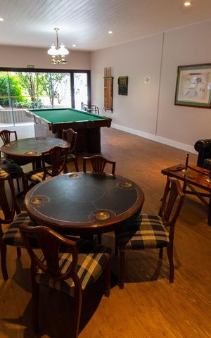 Apartamento à venda com 450m², 6 quartos e 3 vagas Apartamento à venda com 450m², 6 quartos e 3 vagasÁrea comum