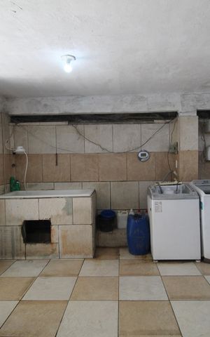 Casa à venda com 200m², 1 quarto e 4 vagasÁrea de serviço