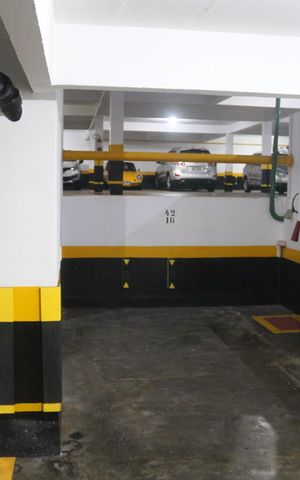 Apartamento à venda com 200m², 3 quartos e 2 vagasGaragem