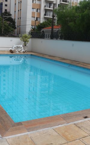 Apartamento à venda com 200m², 3 quartos e 2 vagasÁrea comum - Piscina