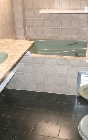 Apartamento à venda com 200m², 3 quartos e 2 vagasBanheiro social