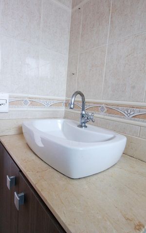 Apartamento para alugar com 70m², 2 quartos e 1 vagaBanheiro