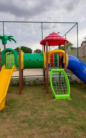 Apartamento para alugar com 46m², 2 quartos e 1 vaga Apartamento para alugar com 46m², 2 quartos e 1 vagaÁrea comum - Playground