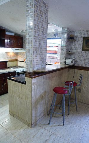 Casa para alugar com 70m², 2 quartos e 1 vaga Casa para alugar com 70m², 2 quartos e 1 vagaCozinha
