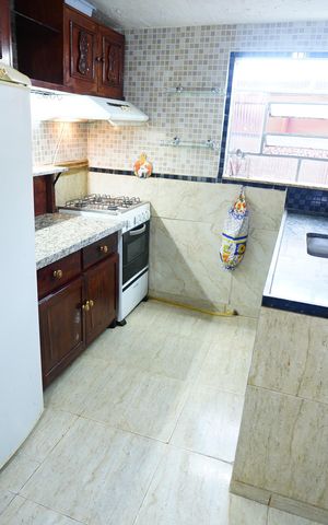 Casa para alugar com 70m², 2 quartos e 1 vaga Casa para alugar com 70m², 2 quartos e 1 vagaCozinha