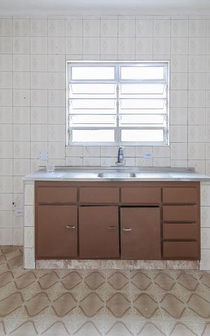 Casa para alugar com 100m², 3 quartos e 1 vaga Casa para alugar com 100m², 3 quartos e 1 vagaCozinha