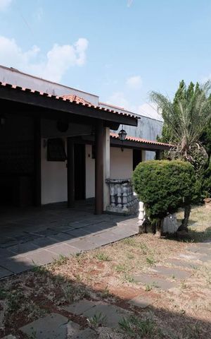 Casa à venda com 400m², 3 quartos e 5 vagasGaragem