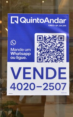 Apartamento à venda com 141m², 3 quartos e 2 vagasPlaquinha