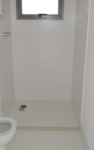 Apartamento à venda com 141m², 3 quartos e 2 vagasBanheiro da Suíte 2