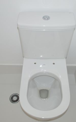 Apartamento à venda com 141m², 3 quartos e 2 vagasBanheiro da Suíte 1