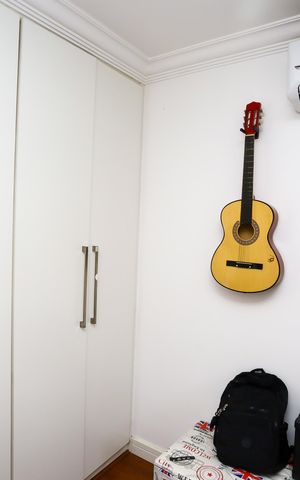 Casa de condomínio à venda com 293m², 3 quartos e 5 vagas Casa de condomínio à venda com 293m², 3 quartos e 5 vagasQuarto 1