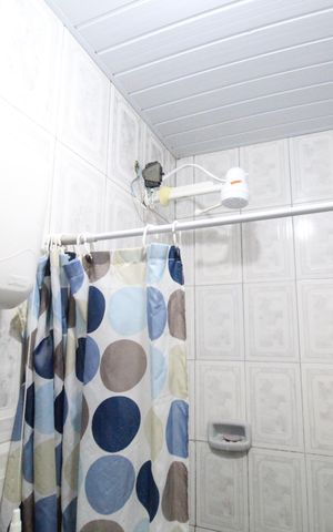 Casa para alugar com 80m², 2 quartos e sem vagaBanheiro da suíte 1