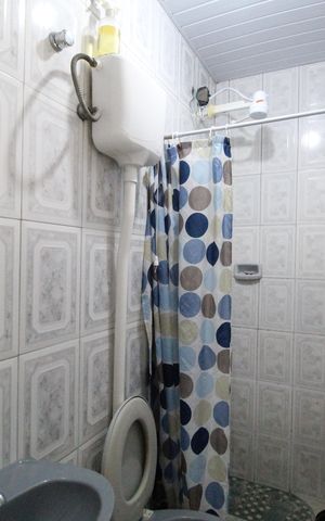 Casa para alugar com 80m², 2 quartos e sem vagaBanheiro da suíte 1