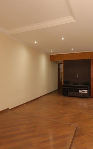 Casa à venda com 147m², 3 quartos e 2 vagasSala