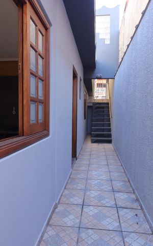 Casa à venda com 147m², 3 quartos e 2 vagasCorredor