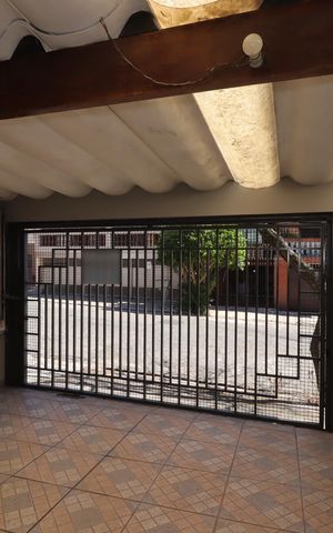 Casa à venda com 147m², 3 quartos e 2 vagasGaragem