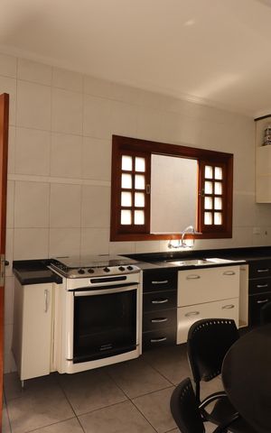 Casa à venda com 147m², 3 quartos e 2 vagasCozinha