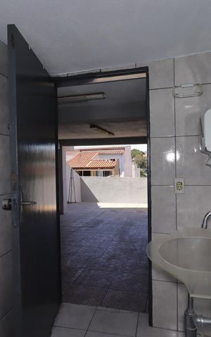 Casa à venda com 147m², 3 quartos e 2 vagasBanheiro de Serviço