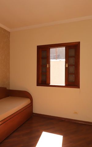 Casa à venda com 147m², 3 quartos e 2 vagasQuarto 2