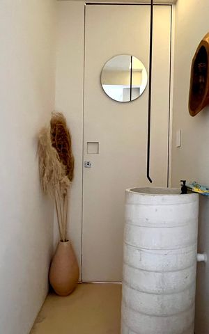 Apartamento à venda com 66m², 1 quarto e 2 vagasBanheiro da Suíte