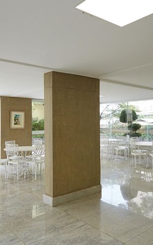 Apartamento à venda com 247m², 4 quartos e 2 vagas Apartamento à venda com 247m², 4 quartos e 2 vagasÁrea comum