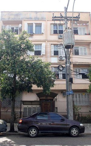Apartamento à venda com 35m², 1 quarto e sem vagaFachada