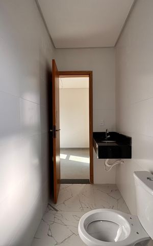 Casa à venda com 206m², 3 quartos e 2 vagas Casa à venda com 206m², 3 quartos e 2 vagasBanheiro da Suíte