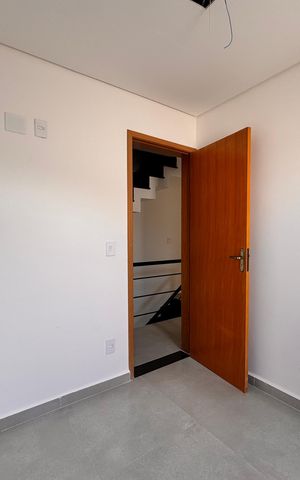Casa à venda com 206m², 3 quartos e 2 vagas Casa à venda com 206m², 3 quartos e 2 vagasQuarto 2