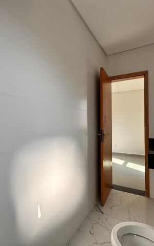 Casa à venda com 206m², 3 quartos e 2 vagas Casa à venda com 206m², 3 quartos e 2 vagasBanheiro da Suíte