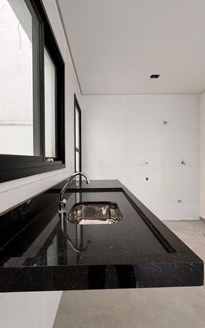 Casa à venda com 206m², 3 quartos e 2 vagas Casa à venda com 206m², 3 quartos e 2 vagasCozinha