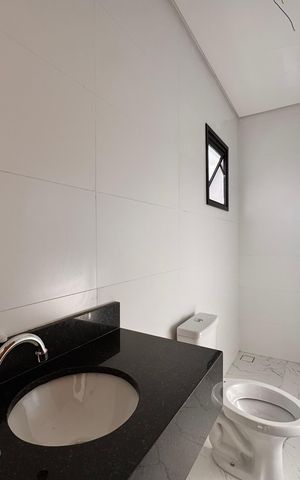 Casa à venda com 206m², 3 quartos e 2 vagas Casa à venda com 206m², 3 quartos e 2 vagasBanheiro da Suíte