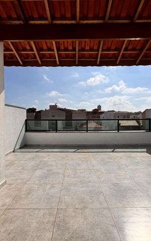 Casa à venda com 206m², 3 quartos e 2 vagas Casa à venda com 206m², 3 quartos e 2 vagasLavanderia