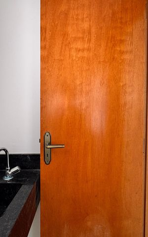 Casa à venda com 206m², 3 quartos e 2 vagas Casa à venda com 206m², 3 quartos e 2 vagasLavabo 1