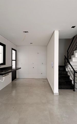 Casa à venda com 206m², 3 quartos e 2 vagas Casa à venda com 206m², 3 quartos e 2 vagasCozinha