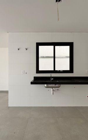 Casa à venda com 206m², 3 quartos e 2 vagas Casa à venda com 206m², 3 quartos e 2 vagasCozinha