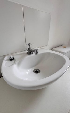 Apartamento à venda com 54m², 3 quartos e 1 vaga Apartamento à venda com 54m², 3 quartos e 1 vagaBanheiro